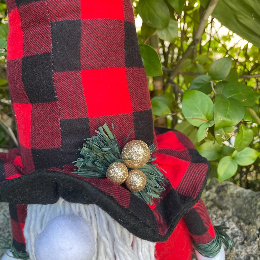Large Buffalo Plaid Christmas Gnome - Picture 4 of 5